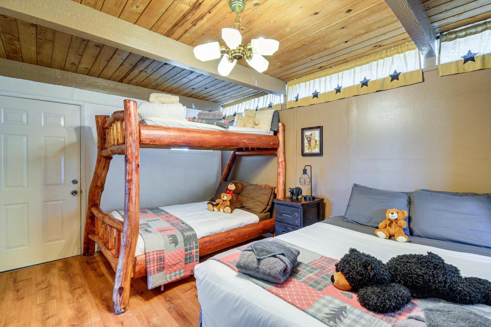 Pet-Friendly Washington Retreat With Hot Tub And Deck! Villa Ocean Shores Exterior photo